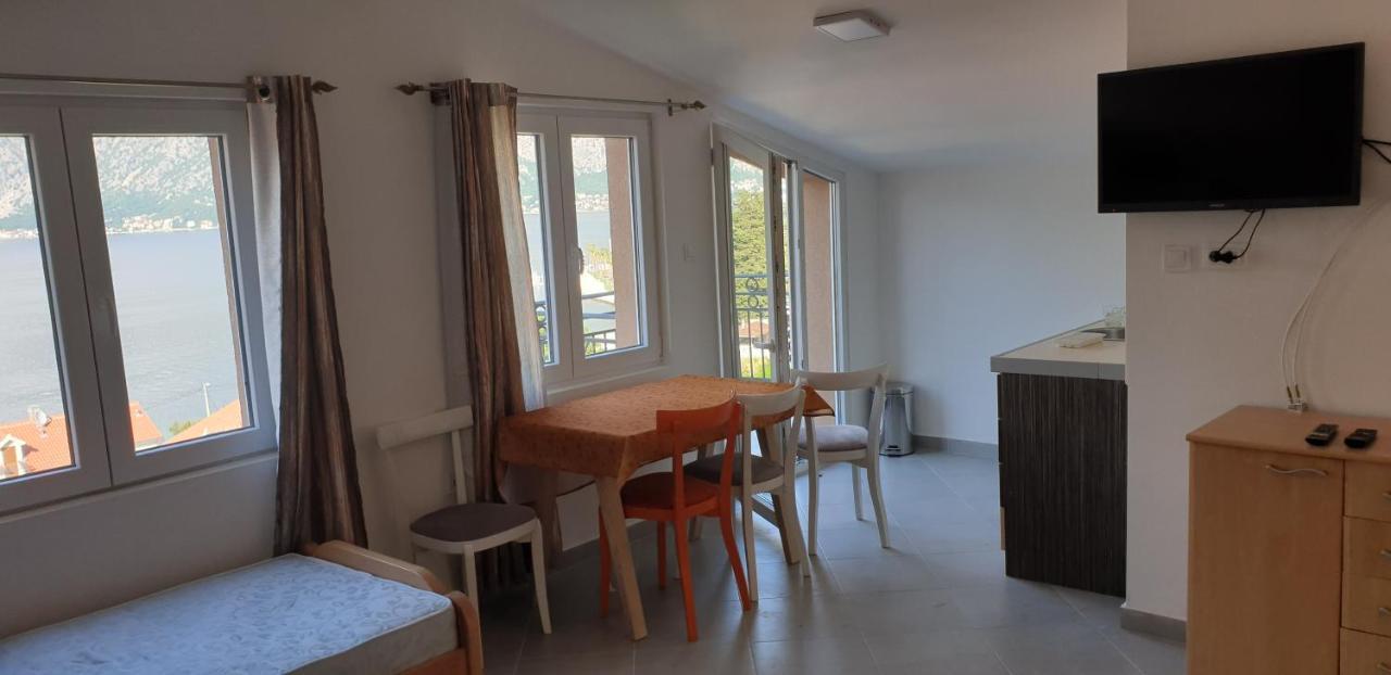 Apartments Scorpio Kotor Exterior photo